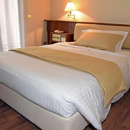 Bellavista 4* מונטבלונה